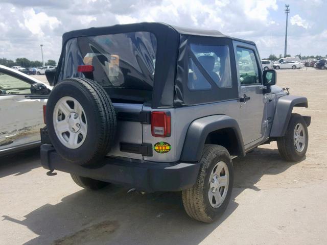 1C4AJWAG6FL761932 - 2015 JEEP WRANGLER S 银色 照片 4