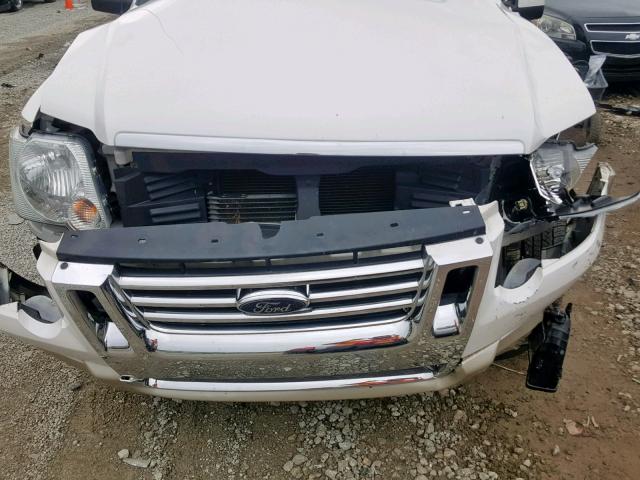 1FMEU7EE2AUB13526 - 2010 FORD EXPLORER E WHITE photo 9