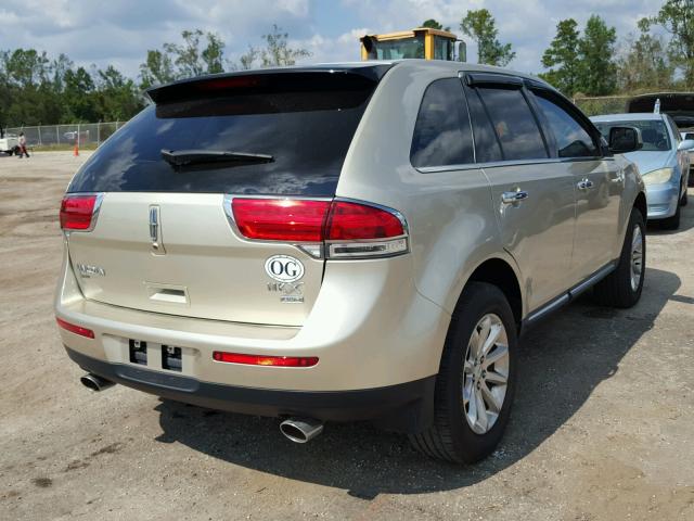 2LMDJ8JK6BBJ01848 - 2011 LINCOLN MKX BEIGE photo 4