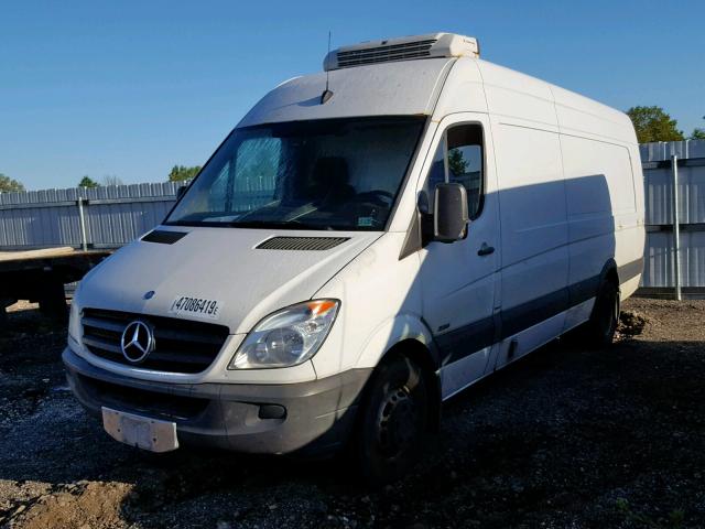 WD3PF4CCXC5627798 - 2012 MERCEDES-BENZ SPRINTER 3 WHITE photo 2