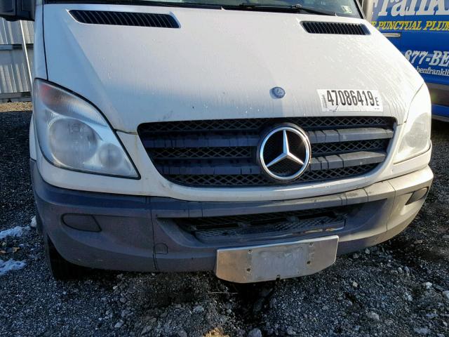 WD3PF4CCXC5627798 - 2012 MERCEDES-BENZ SPRINTER 3 WHITE photo 9