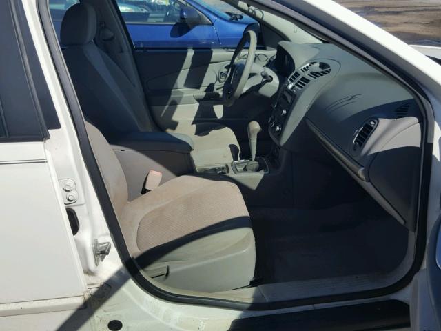 1G1ZS58F87F186359 - 2007 CHEVROLET MALIBU LS თეთრი ფოტო 5