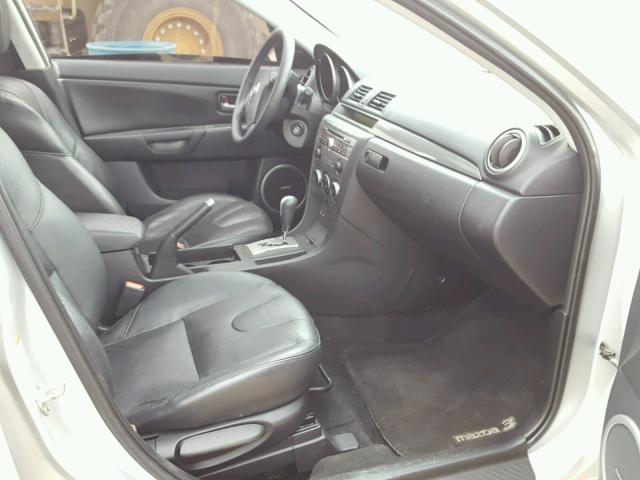 JM1BK323181825238 - 2008 MAZDA 3 S SILVER photo 5