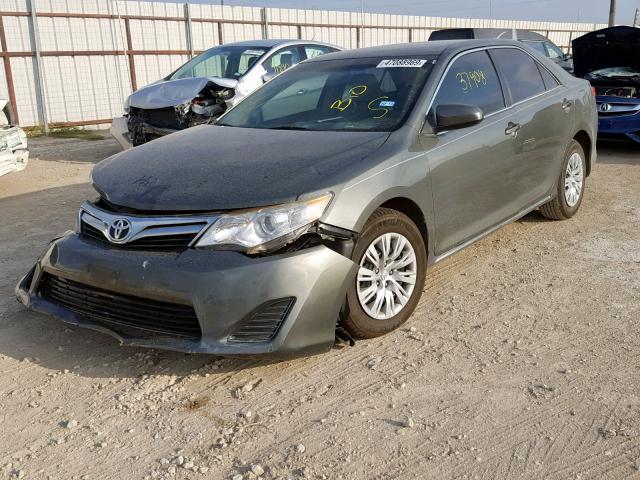 4T4BF1FK3CR257903 - 2012 TOYOTA CAMRY BASE GRAY photo 2