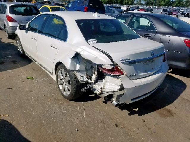 JH4KB2F61AC001456 - 2010 ACURA RL WHITE photo 3