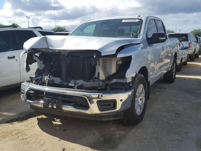 1N6AA1E67JN511193 - 2018 NISSAN TITAN SV SILVER photo 2