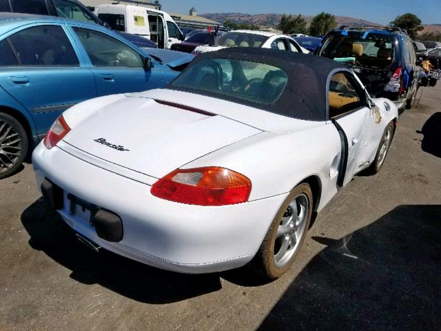 WP0CA2986WU626300 - 1998 PORSCHE BOXSTER WHITE photo 4