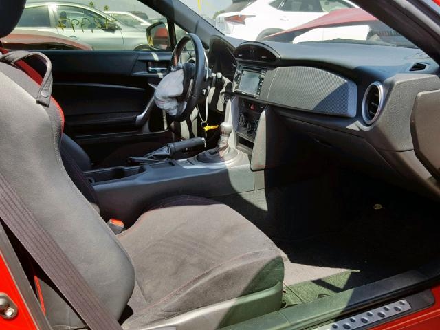 JF1ZNAA18F8708339 - 2015 TOYOTA SCION FR-S RED photo 5