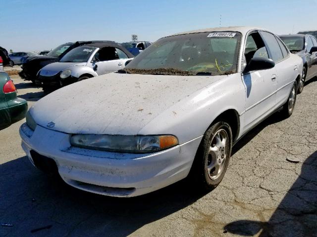 1G3WH52KXWF396233 - 1998 OLDSMOBILE INTRIGUE WHITE photo 2