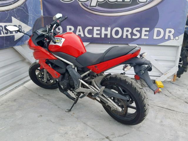 JKAEXEC189DA24407 - 2009 KAWASAKI EX650 C 红色 照片 3
