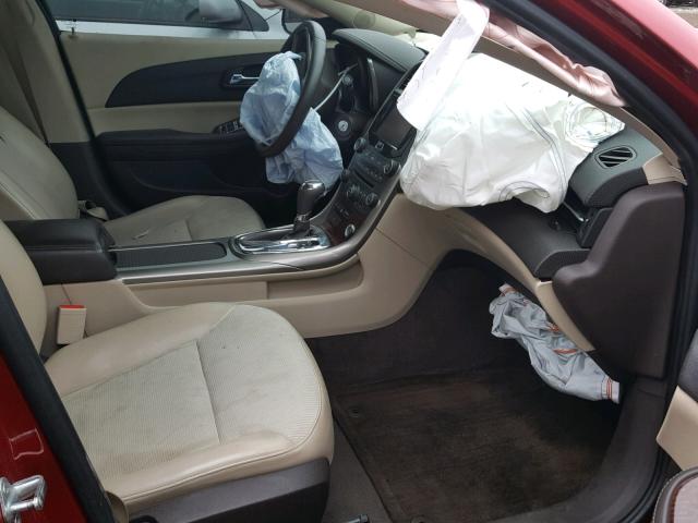 1G11D5RR8DF106070 - 2013 CHEVROLET MALIBU 1LT RED photo 5