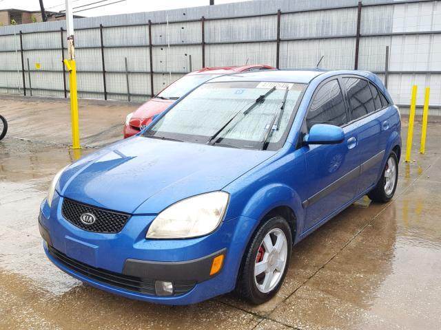 KNADE163366165442 - 2006 KIA RIO 5 BLUE photo 2