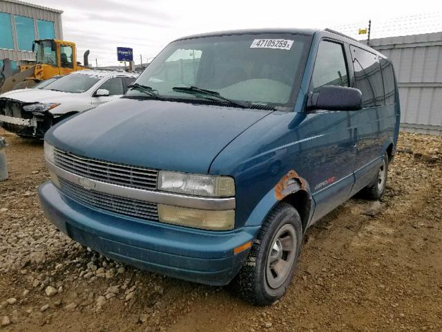 1GNEL19WX1B153301 - 2001 CHEVROLET ASTRO BLUE photo 2