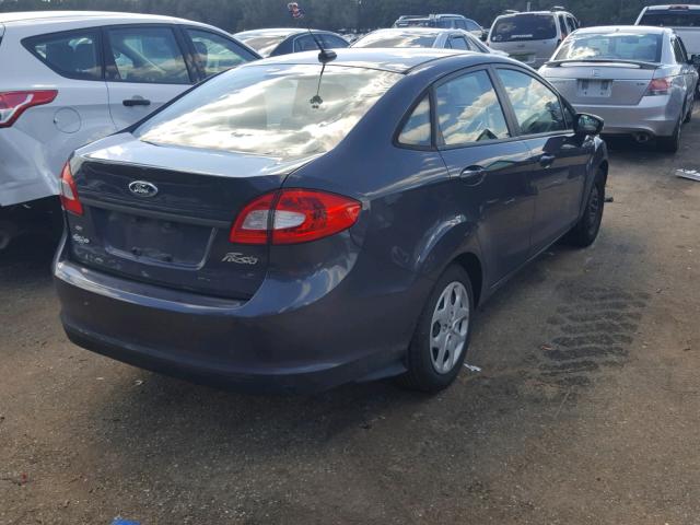 3FADP4BJ5DM218552 - 2013 FORD FIESTA SE BLUE photo 4