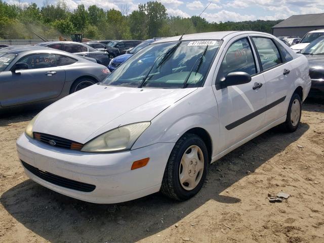 1FAHP33P42W264739 - 2002 FORD FOCUS LX WHITE photo 2