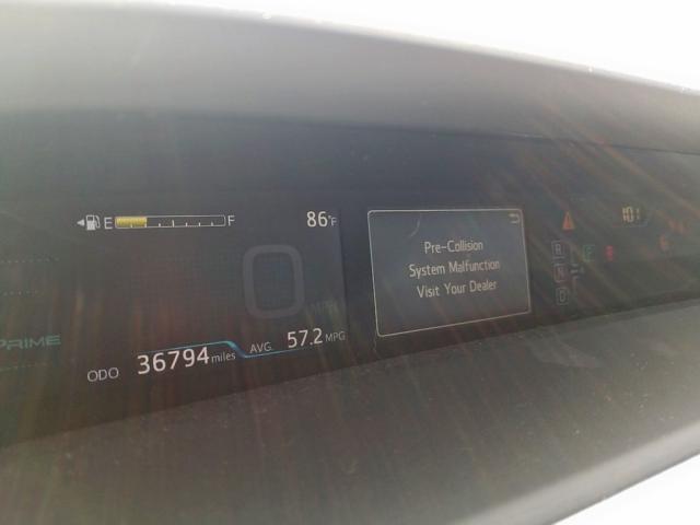 JTDKARFP3H3002267 - 2017 TOYOTA PRIUS PRIM 白色 照片 6