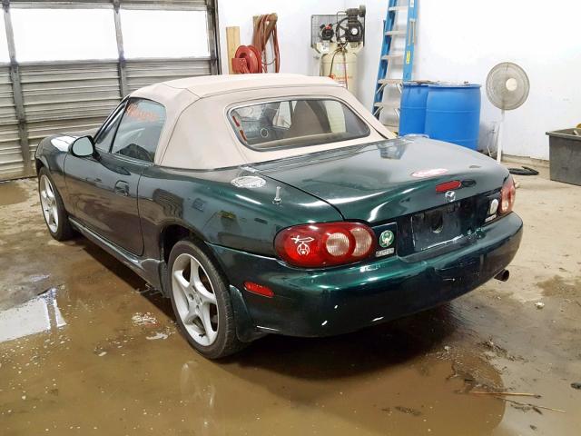 JM1NB353730302023 - 2003 MAZDA MX-5 MIATA GREEN photo 3