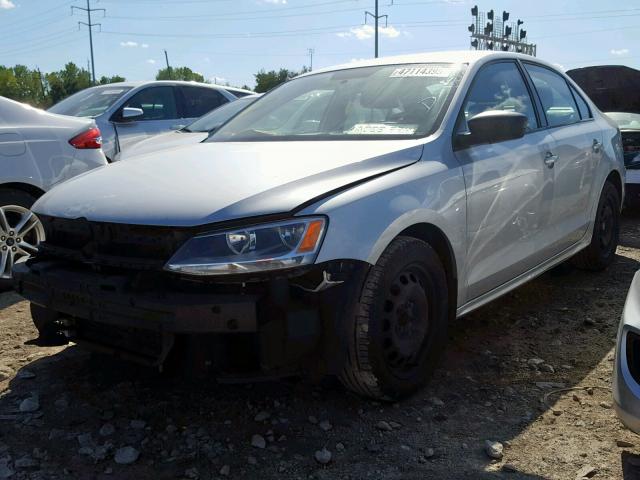 3VW2K7AJ6BM117419 - 2011 VOLKSWAGEN JETTA BASE SILVER photo 2