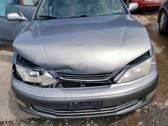 JT8BF28G2Y0263248 - 2000 LEXUS ES 300 SILVER photo 7