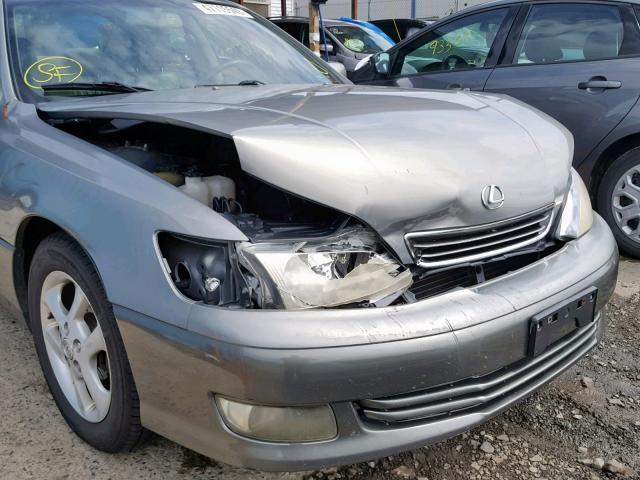 JT8BF28G2Y0263248 - 2000 LEXUS ES 300 SILVER photo 9