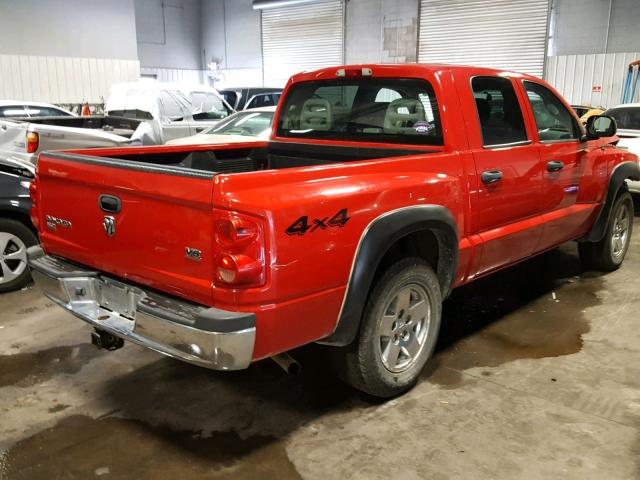 1D7HW48NX5S273408 - 2005 DODGE DAKOTA QUA RED photo 4