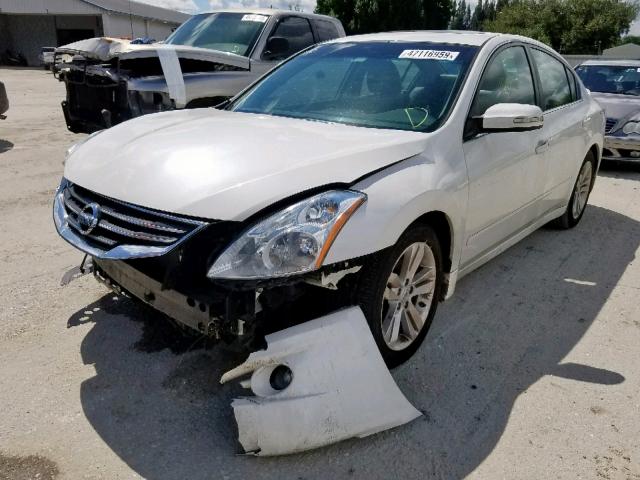 1N4BL2AP6AN490719 - 2010 NISSAN ALTIMA SR WHITE photo 2