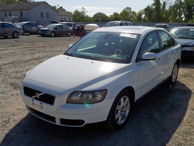 YV1MS382862213031 - 2006 VOLVO S40 2.4I WHITE photo 2