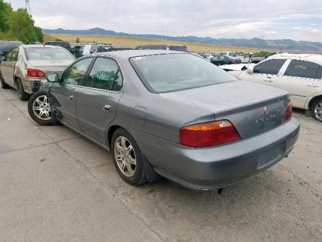 19UUA56781A021644 - 2001 ACURA 3.2TL SILVER photo 3