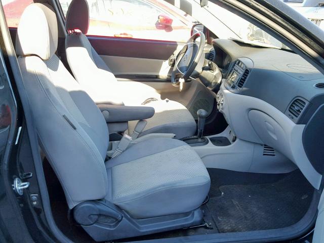 KMHCM3AC0BU198906 - 2011 HYUNDAI ACCENT GL GRAY photo 5