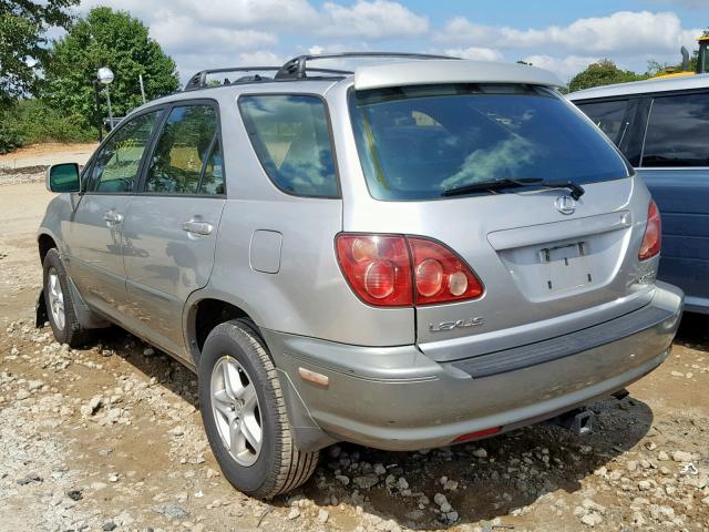 JT6GF10U8X0034582 - 1999 LEXUS RX 300 SILVER photo 3