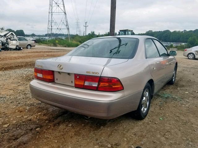 JT8BF28G2W5015808 - 1998 LEXUS ES 300 BEIGE photo 4