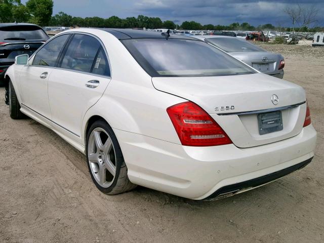 WDDNG7BB5BA404150 - 2011 MERCEDES-BENZ S 550 WHITE photo 3