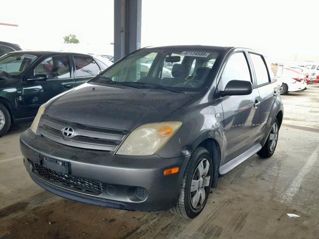 JTKKT624050111960 - 2005 TOYOTA SCION XA GRAY photo 2