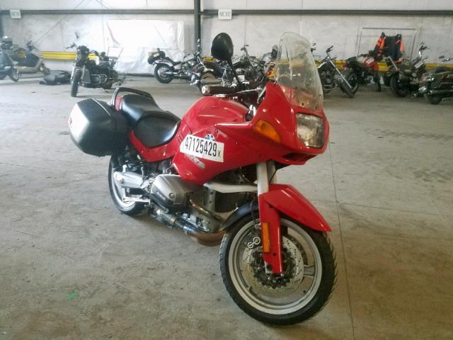 WB10416A8VZC60143 - 1997 BMW R1100 RS RED photo 1