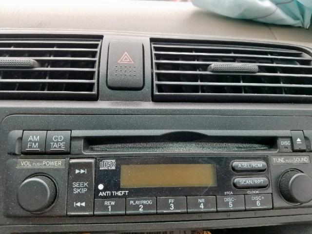 2HGES16314H627932 - 2004 HONDA CIVIC DX V GREEN photo 9