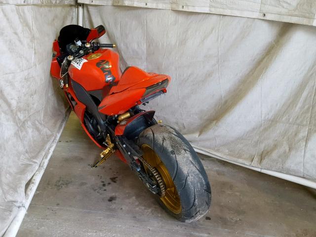 JKAZXCC185A022963 - 2005 KAWASAKI NINJA ZX 1 ORANGE photo 3