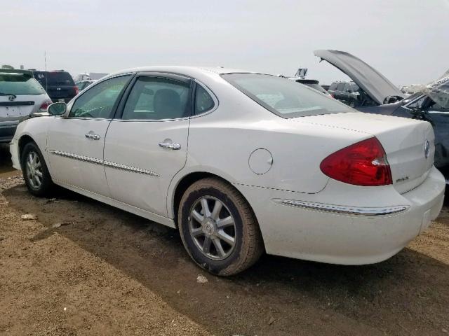 2G4WD582381156028 - 2008 BUICK LACROSSE C WHITE photo 3