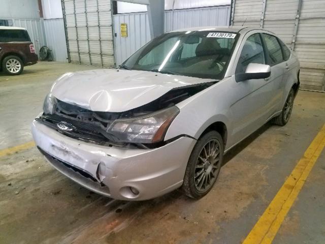 1FAHP3GN2BW200014 - 2011 FORD FOCUS SES SILVER photo 2