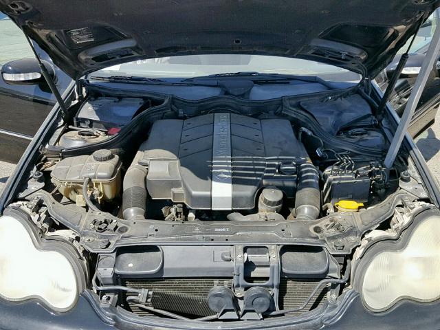 WDBRF61J32F286814 - 2002 MERCEDES-BENZ C 240 BLACK photo 7