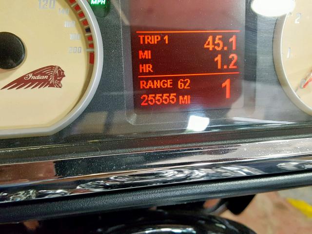 56KTRAAA3G3336230 - 2016 INDIAN MOTORCYCLE CO. ROADMASTER BLUE photo 8