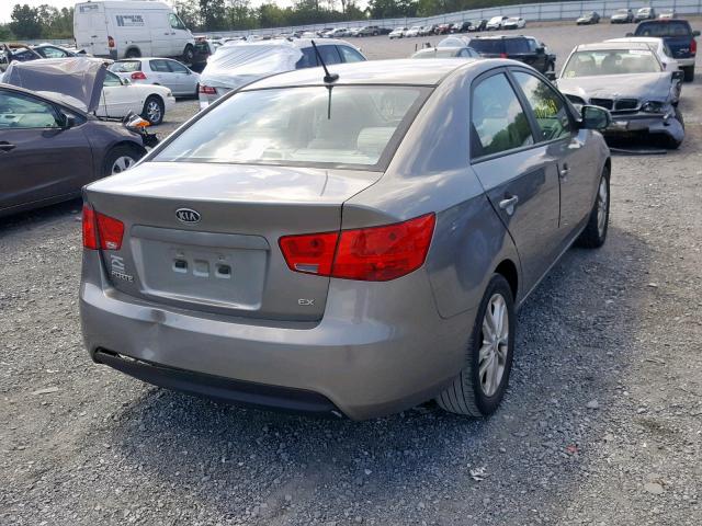 KNAFU4A20B5398724 - 2011 KIA FORTE EX GRAY photo 4