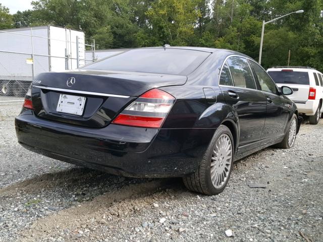 WDDNG71X07A113429 - 2007 MERCEDES-BENZ S 550 BLACK photo 4