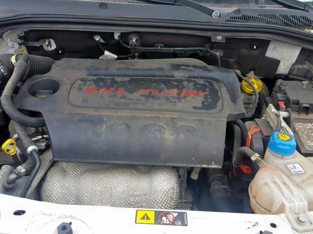 ZFBERFAT7G6B55892 - 2016 RAM PROMASTER 白色 照片 7