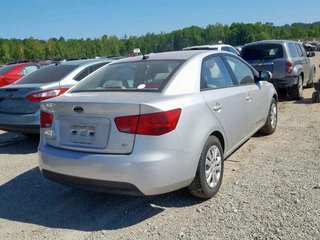 KNAFU4A22A5306219 - 2010 KIA FORTE EX SILVER photo 4