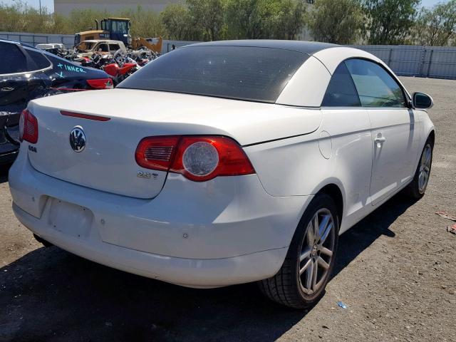 WVWFA71F68V015538 - 2008 VOLKSWAGEN EOS LUX 白色 照片 4