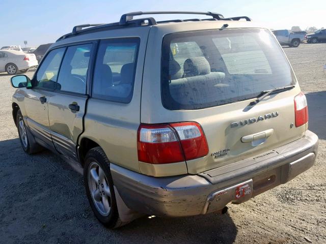 1F1SF65522H749679 - 2002 SUBARU FORESTER S GOLD photo 3