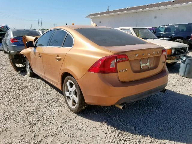 YV1612FS6D2203958 - 2013 VOLVO S60 T5 ORANGE photo 3