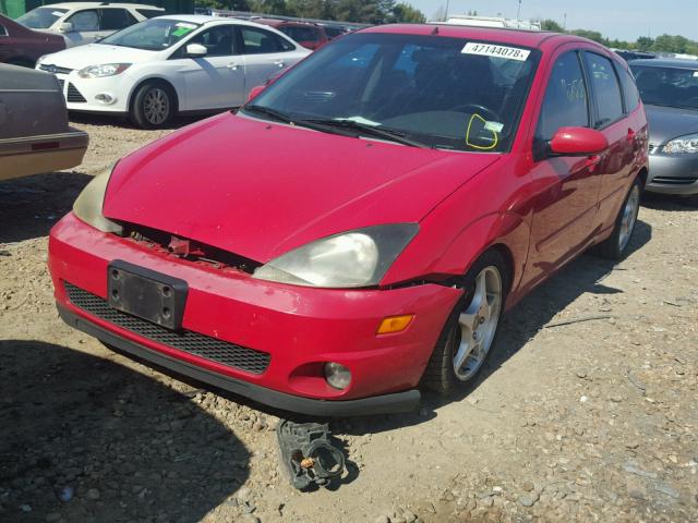 3FAHP37593R143654 - 2003 FORD FOCUS ZX5 RED photo 2