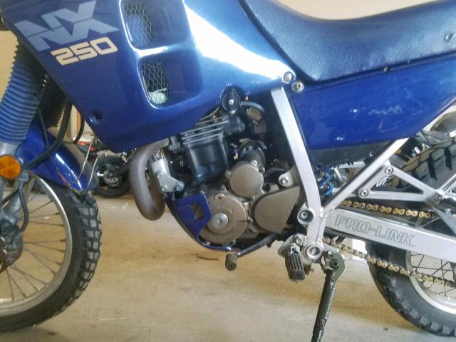 JH2MD2106JK002042 - 1988 HONDA NX250 BLUE photo 7