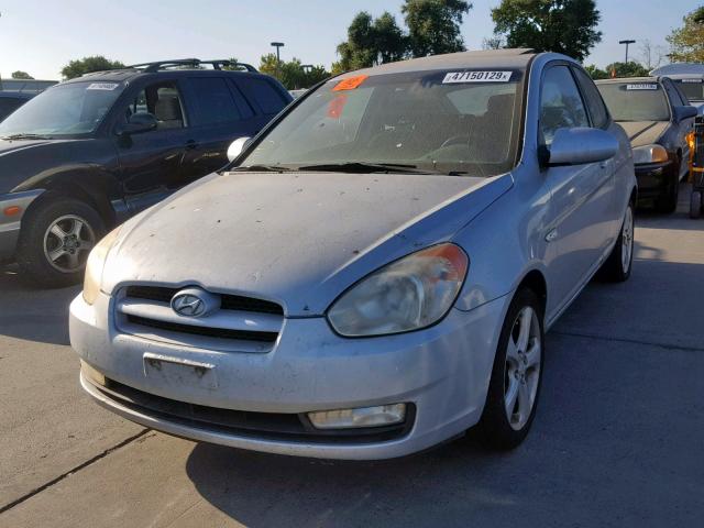 KMHCN36C77U053066 - 2007 HYUNDAI ACCENT SE SILVER photo 2